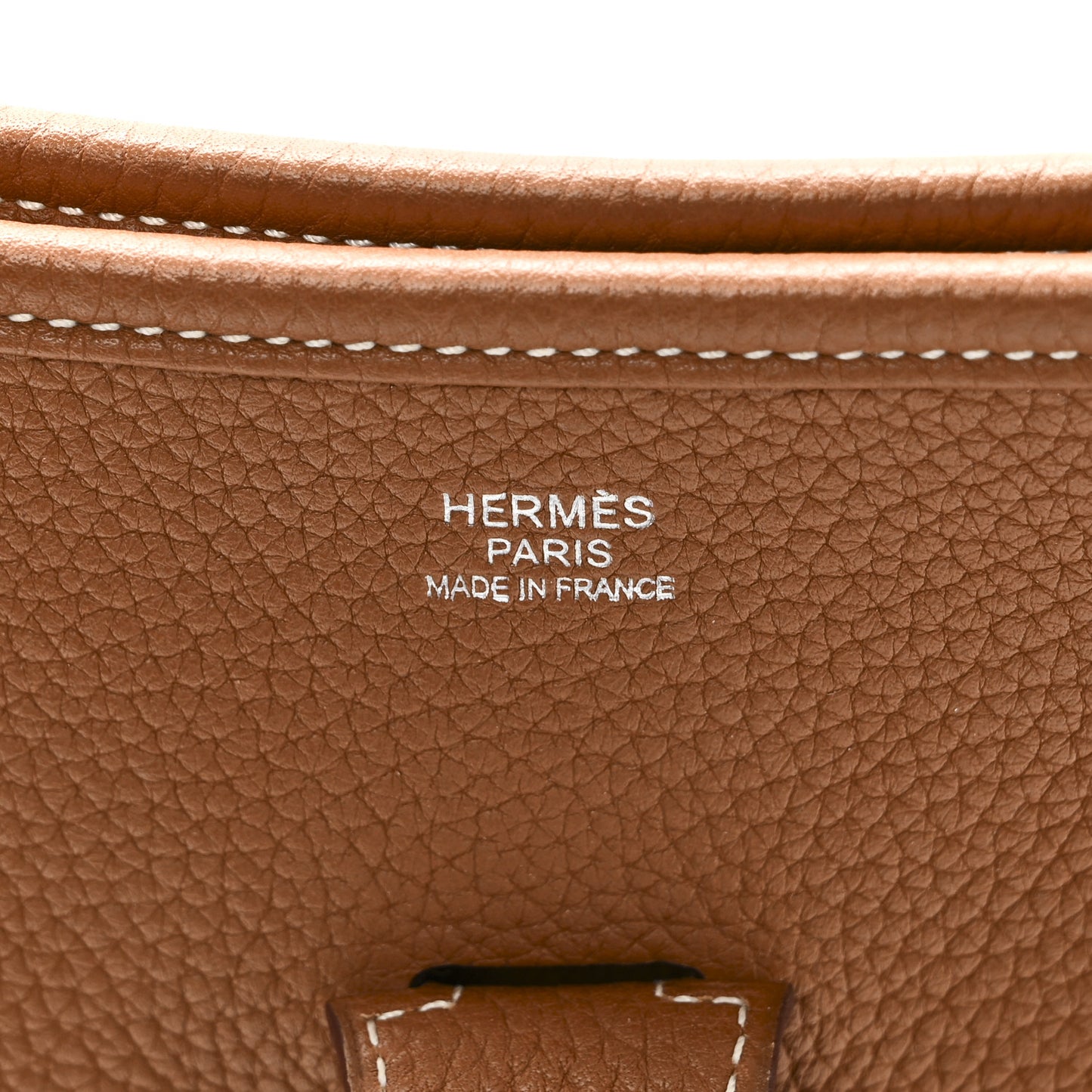 Taurillon Clemence Evelyne III PM Gold