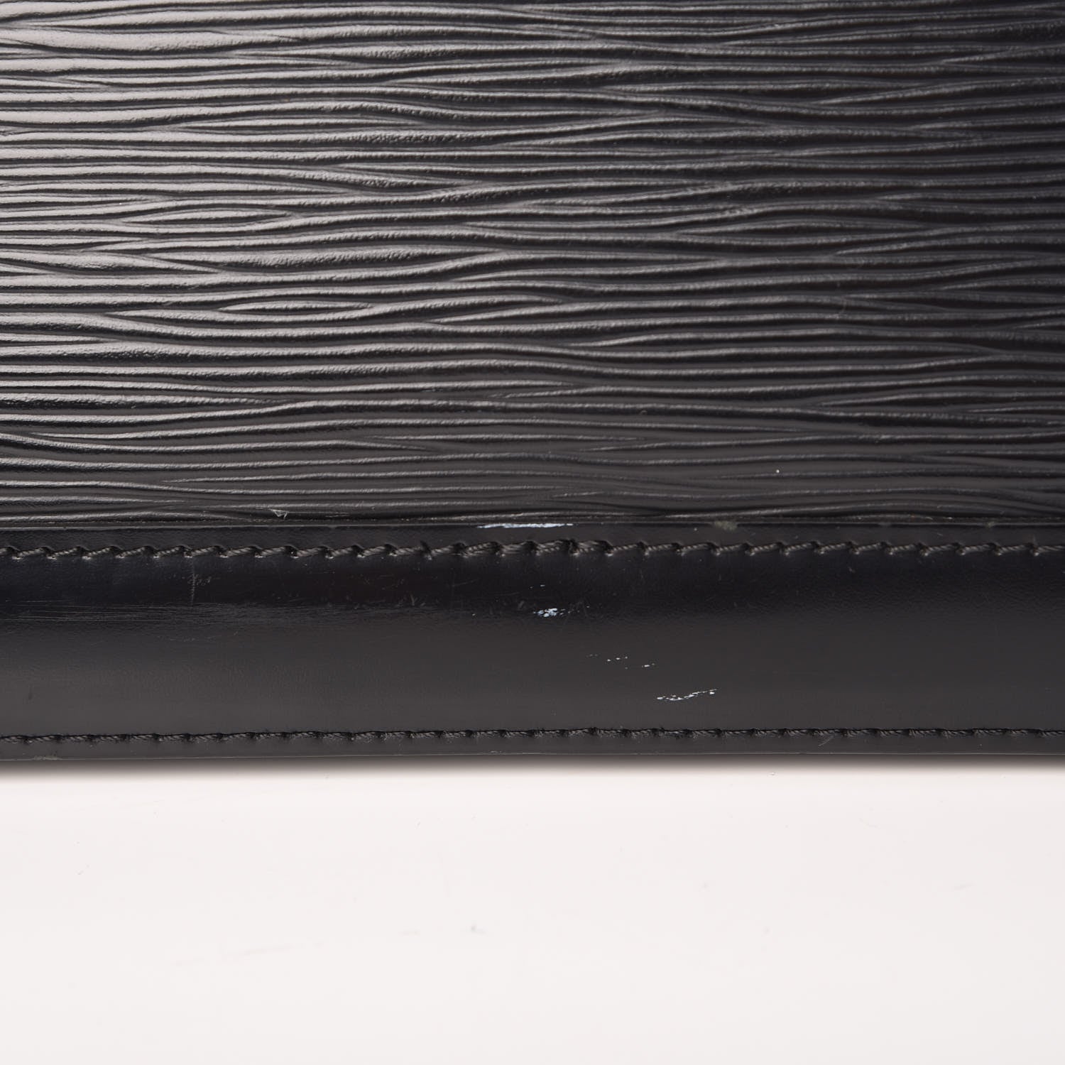 Louis Vuitton Epi Alma PM Black 7 of 18