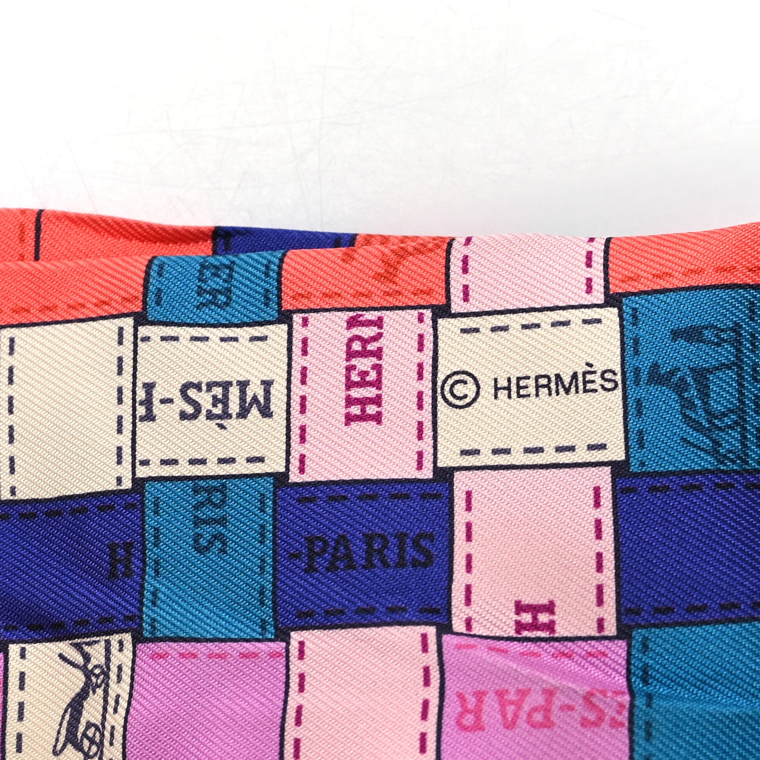 Hermes Silk Bolduc Au Carre Twilly Corail Jaune Multicolor 3 of 3