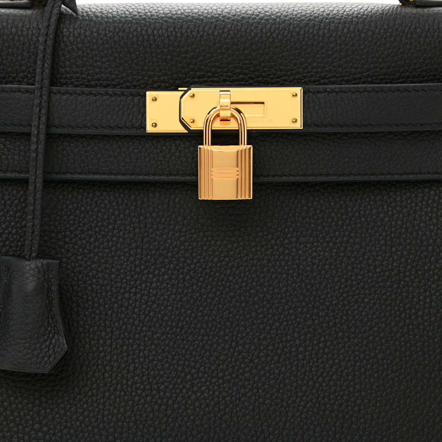 Togo Kelly Retourne 28 Black