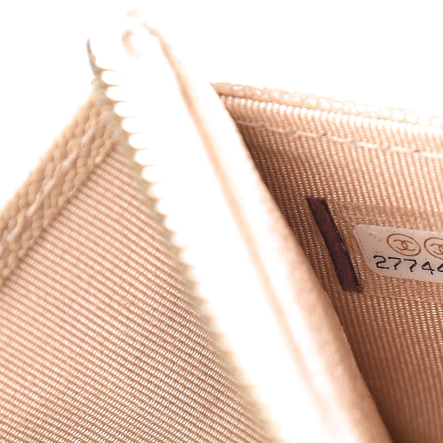 Iridescent Caviar Quilted Classic Pouch With Handle Beige