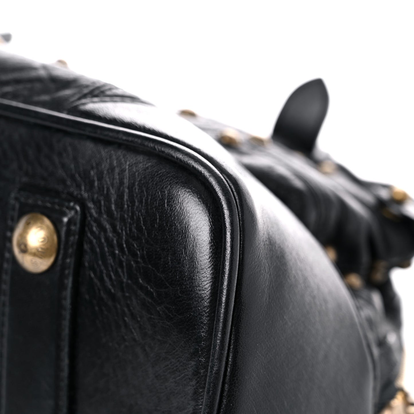 Lambskin Riveting Black