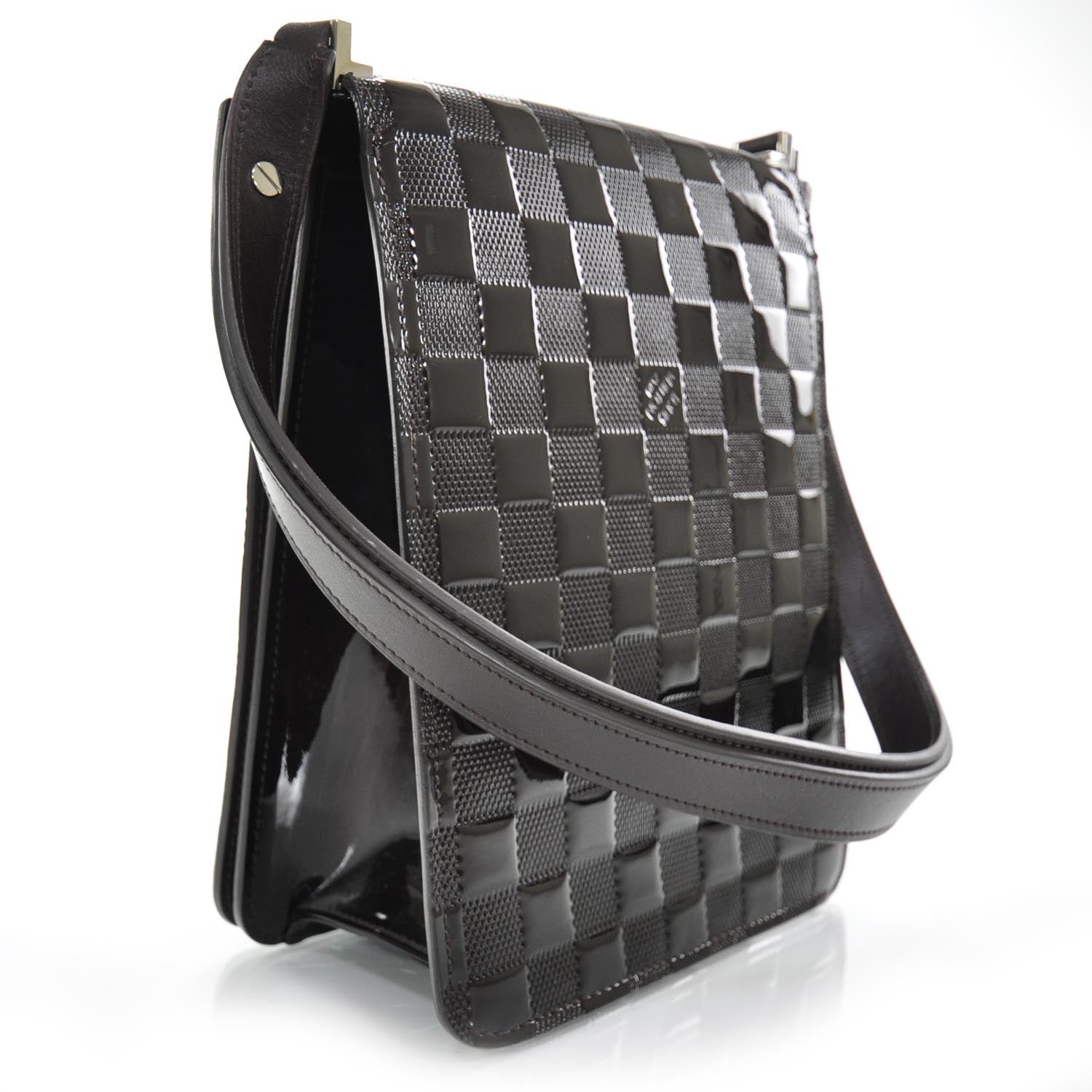 Louis Vuitton Damier Vernis Cabaret Amarante 2 of 7
