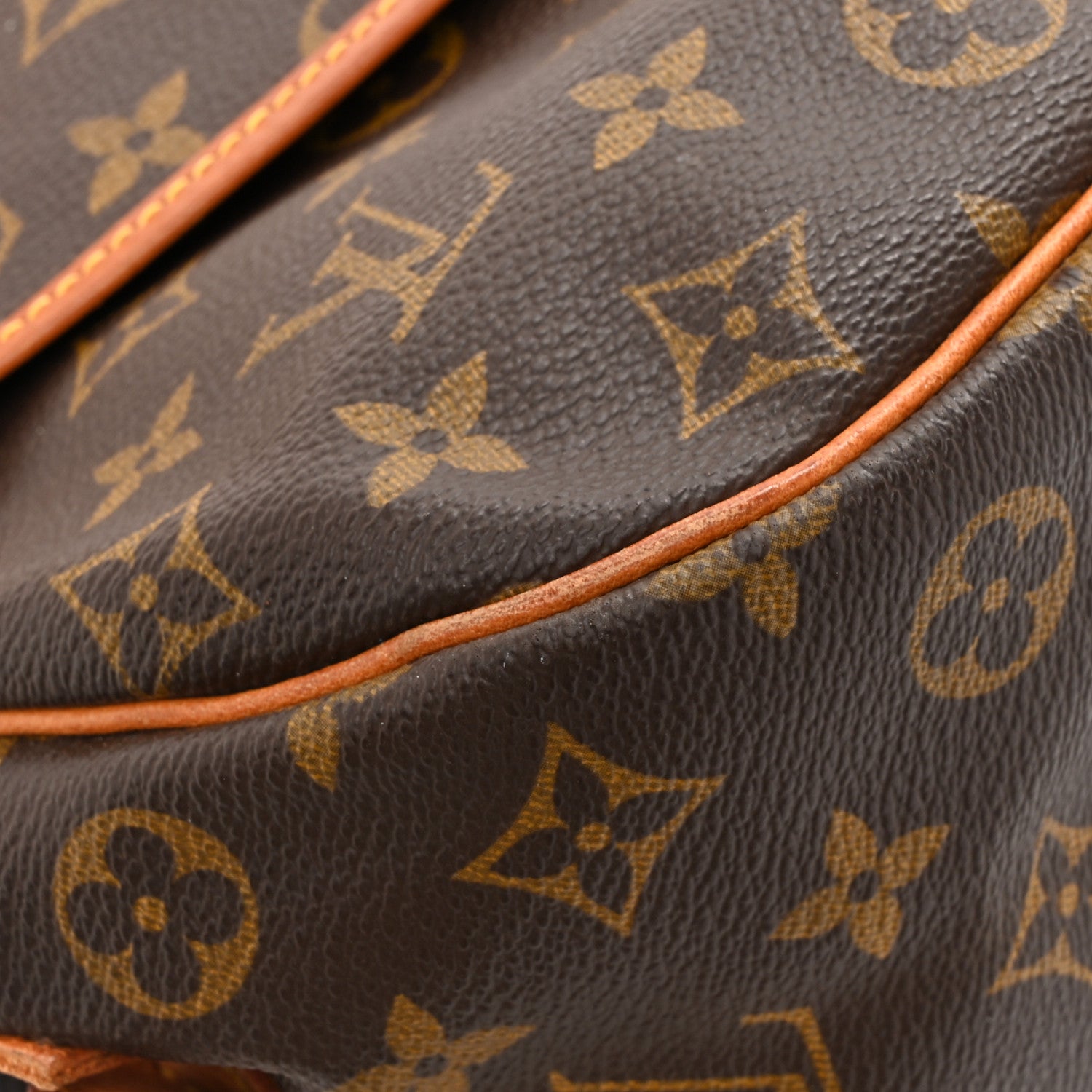 Louis Vuitton Monogram Saumur 35 13 of 16