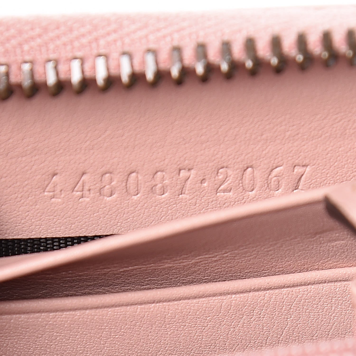 Gucci Calfskin Matelasse GucciGhost GG Marmont Zip Around Wallet Perfect Pink Rosa Ivory 8 of 9