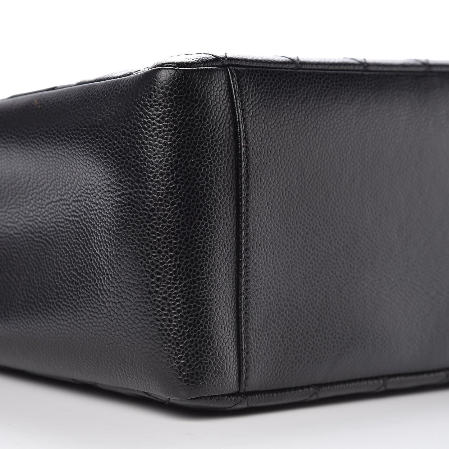 Caviar Quilted Grand Shopping Tote GST Black