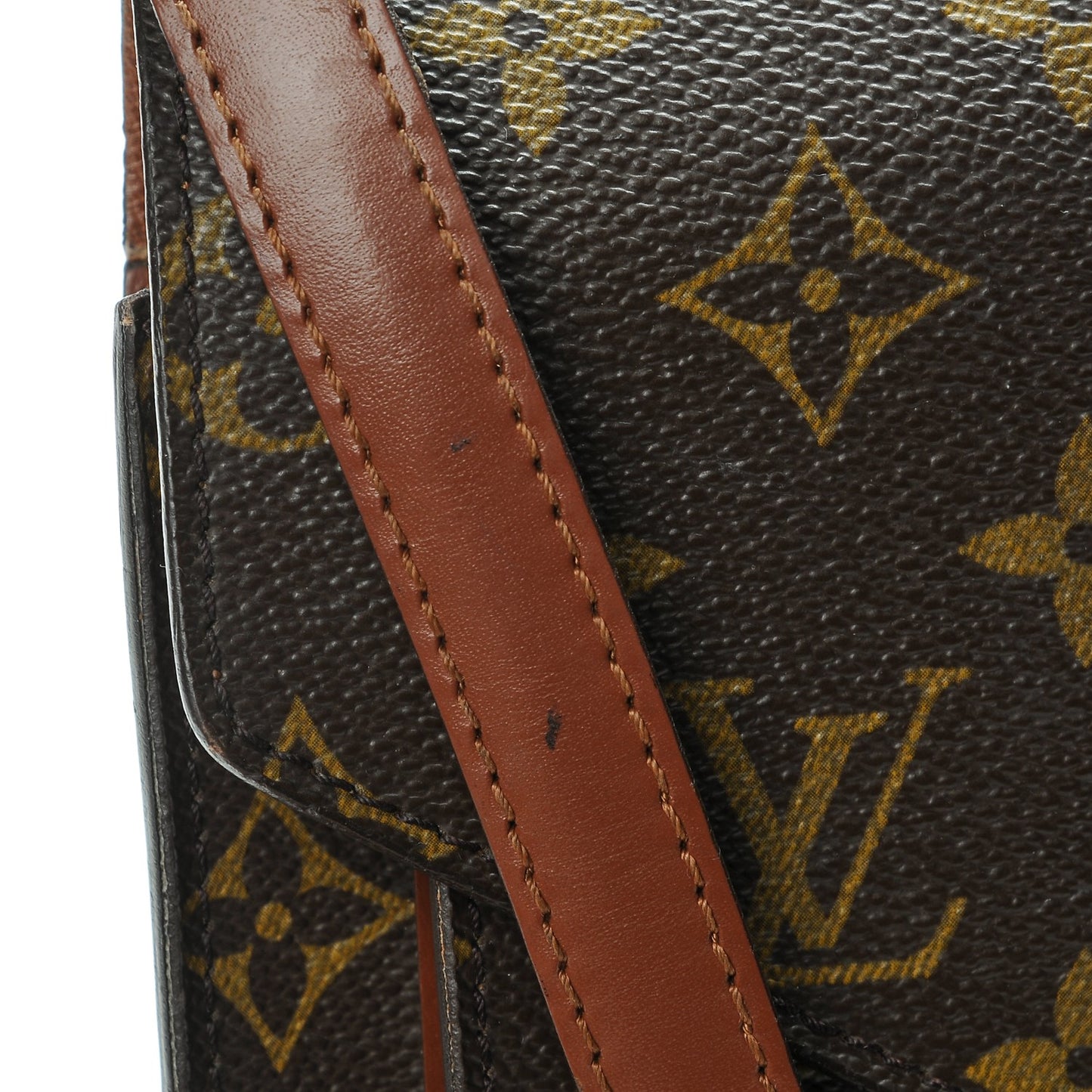 Monogram Monceau 26