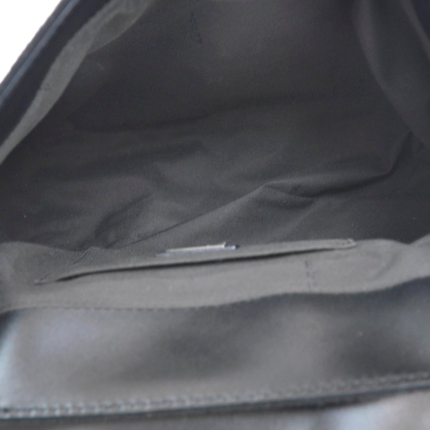 Cashmere Velvet B Bag Black