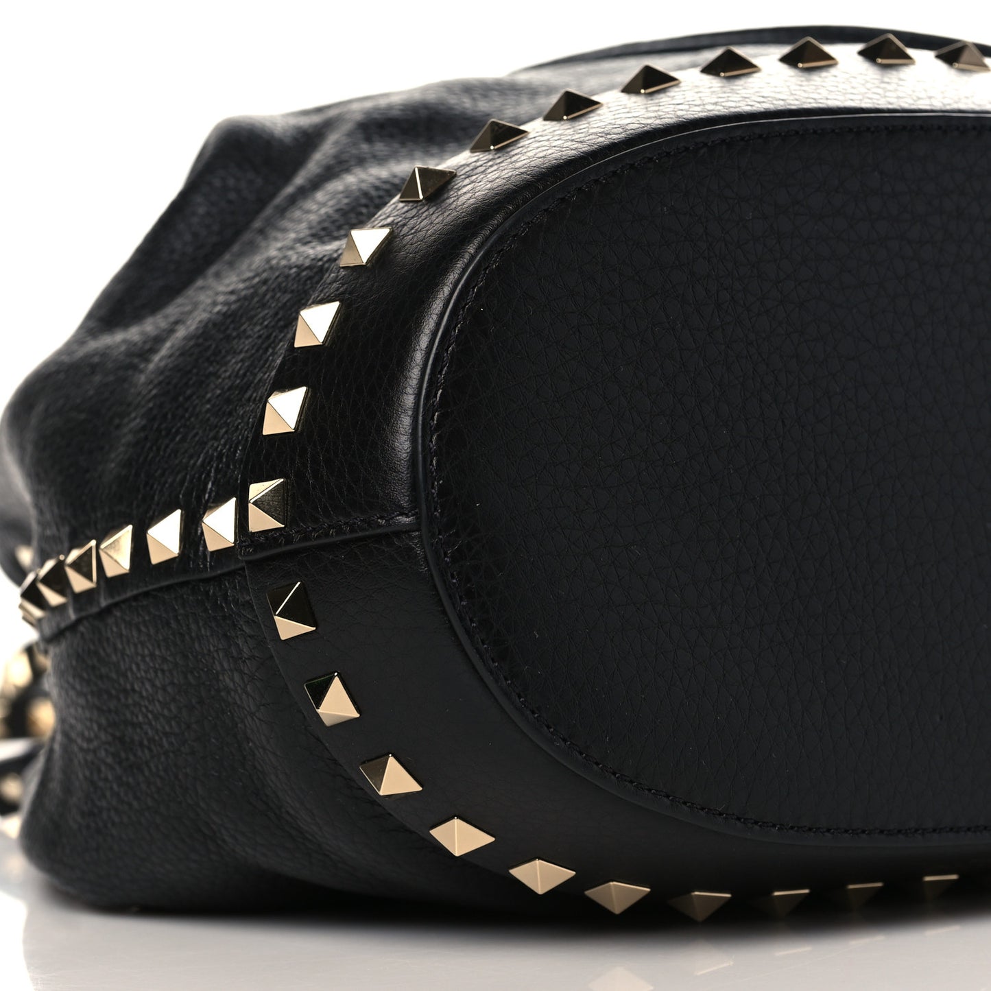 Pebbled Calfskin Rockstud Bucket Bag Black