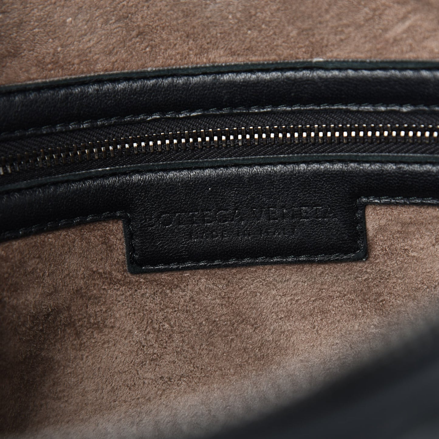 Nappa Intrecciato Nodini Crossbody Black