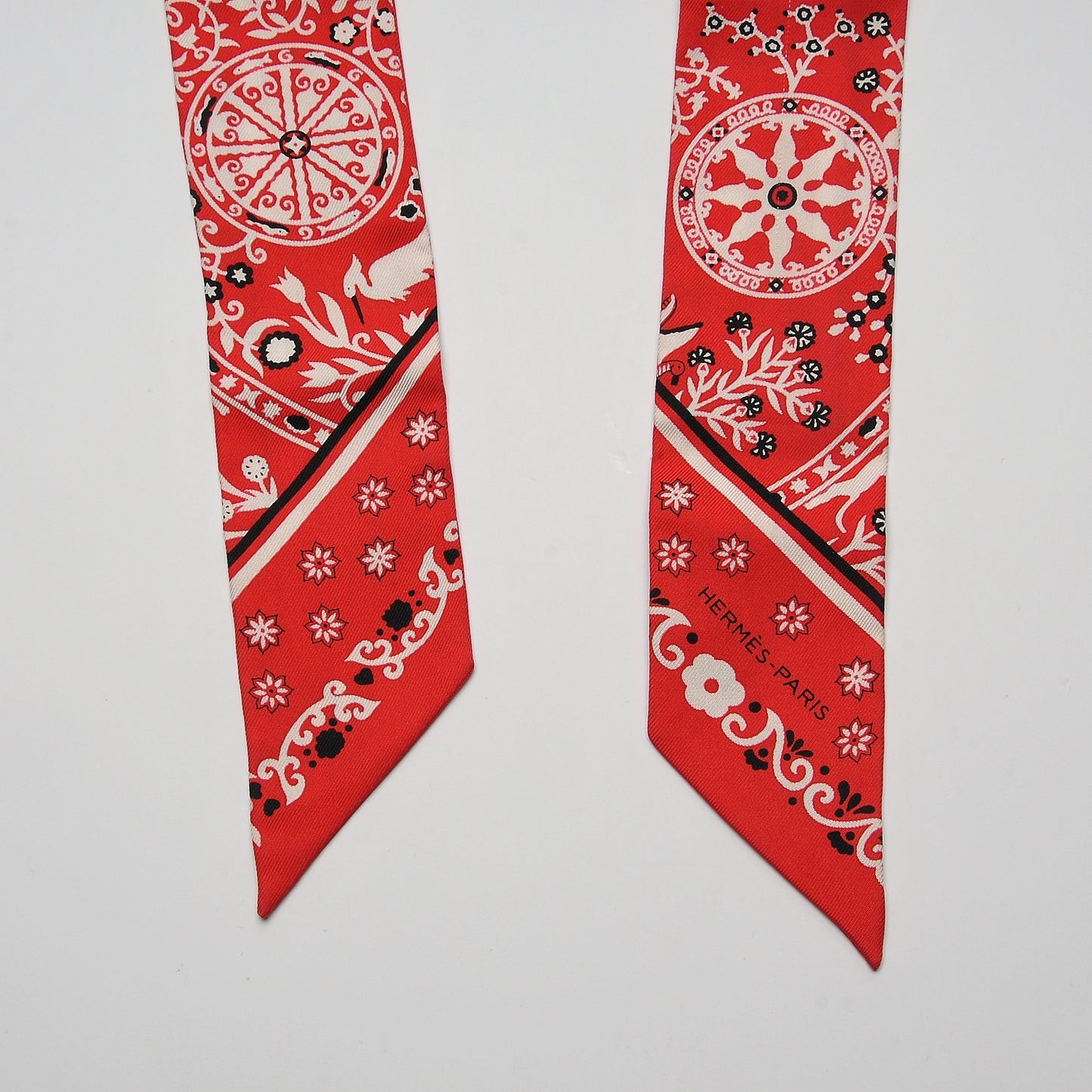 Silk Peuple Du Vent Bandana Twilly Rouge Noir Blanc
