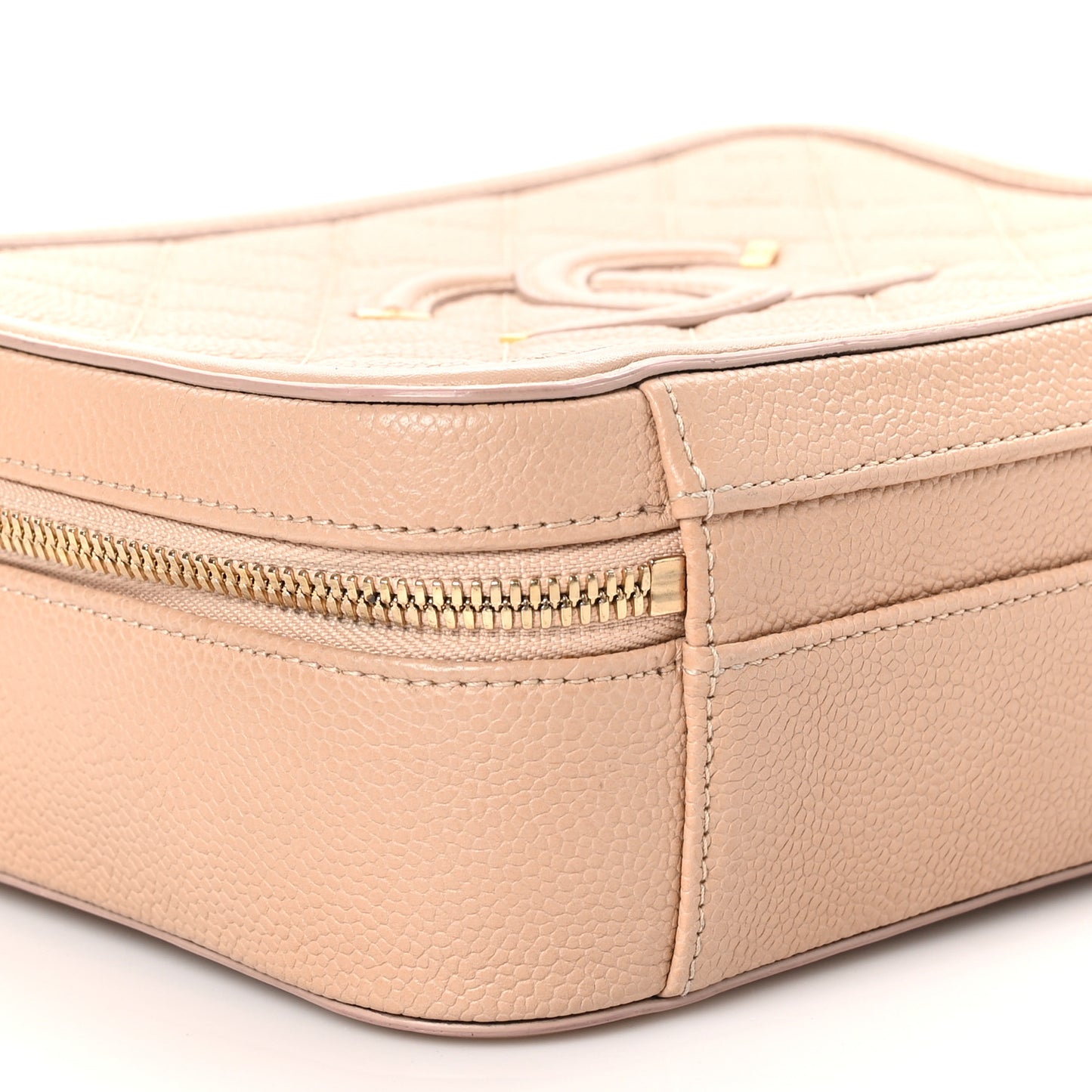 Caviar Quilted Medium CC Filigree Vanity Case Beige