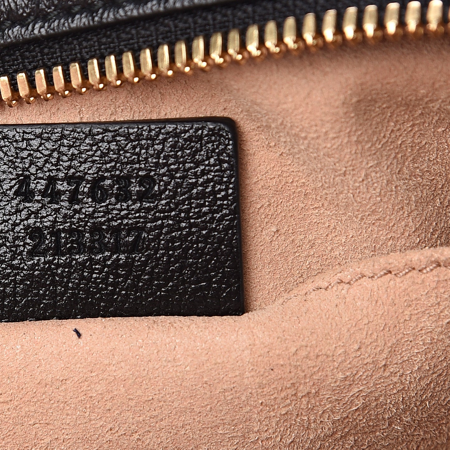 Monogram Matelasse Diagonal Small GG Marmont Chain Shoulder Bag Beige Black