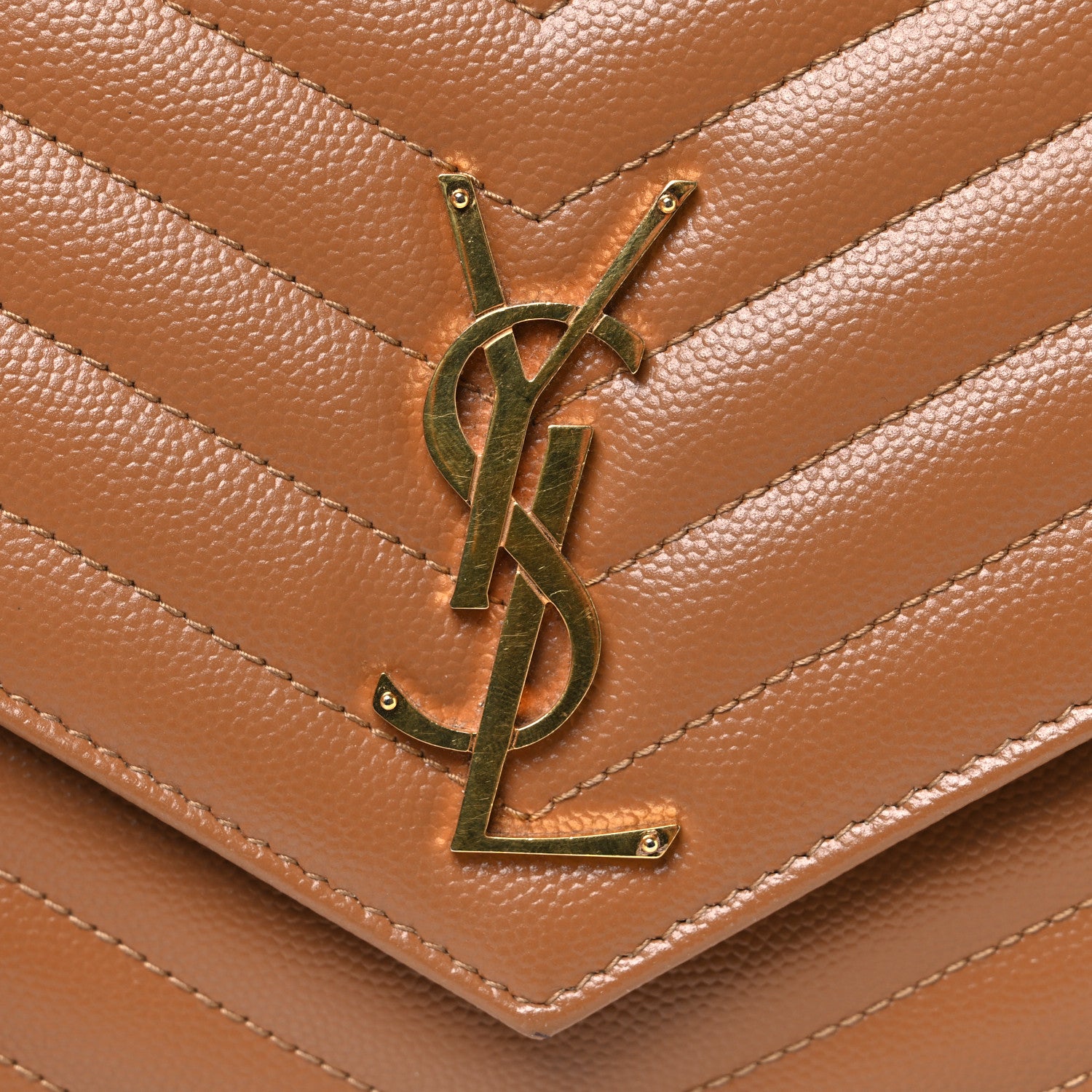 Saint Laurent Grain De Poudre Matelasse Chevron Monogram Cassandre Flap Pouch Natural Dark 8 of 8