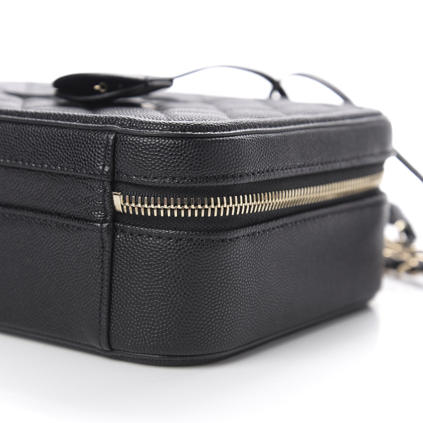 Caviar Quilted Medium CC Filigree Vanity Case Black