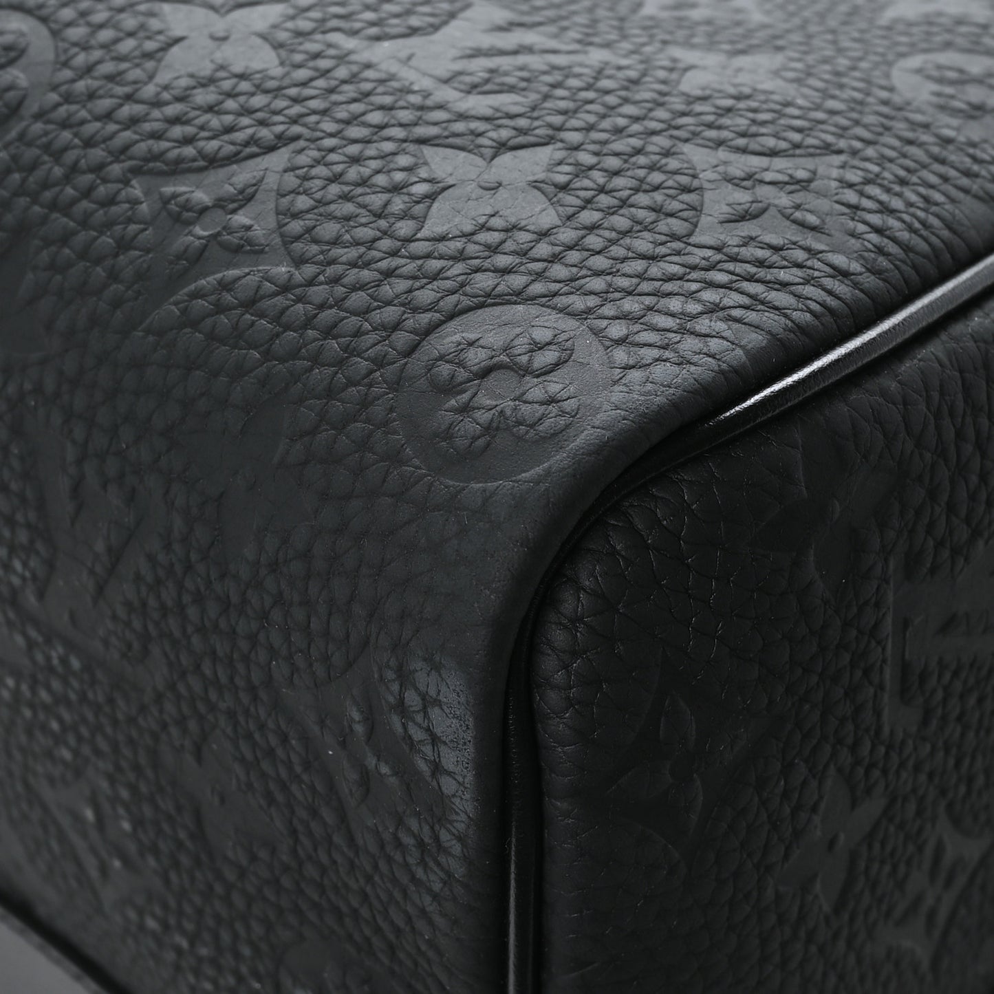 Taurillon Monogram Keepall Bandouliere 50 Black