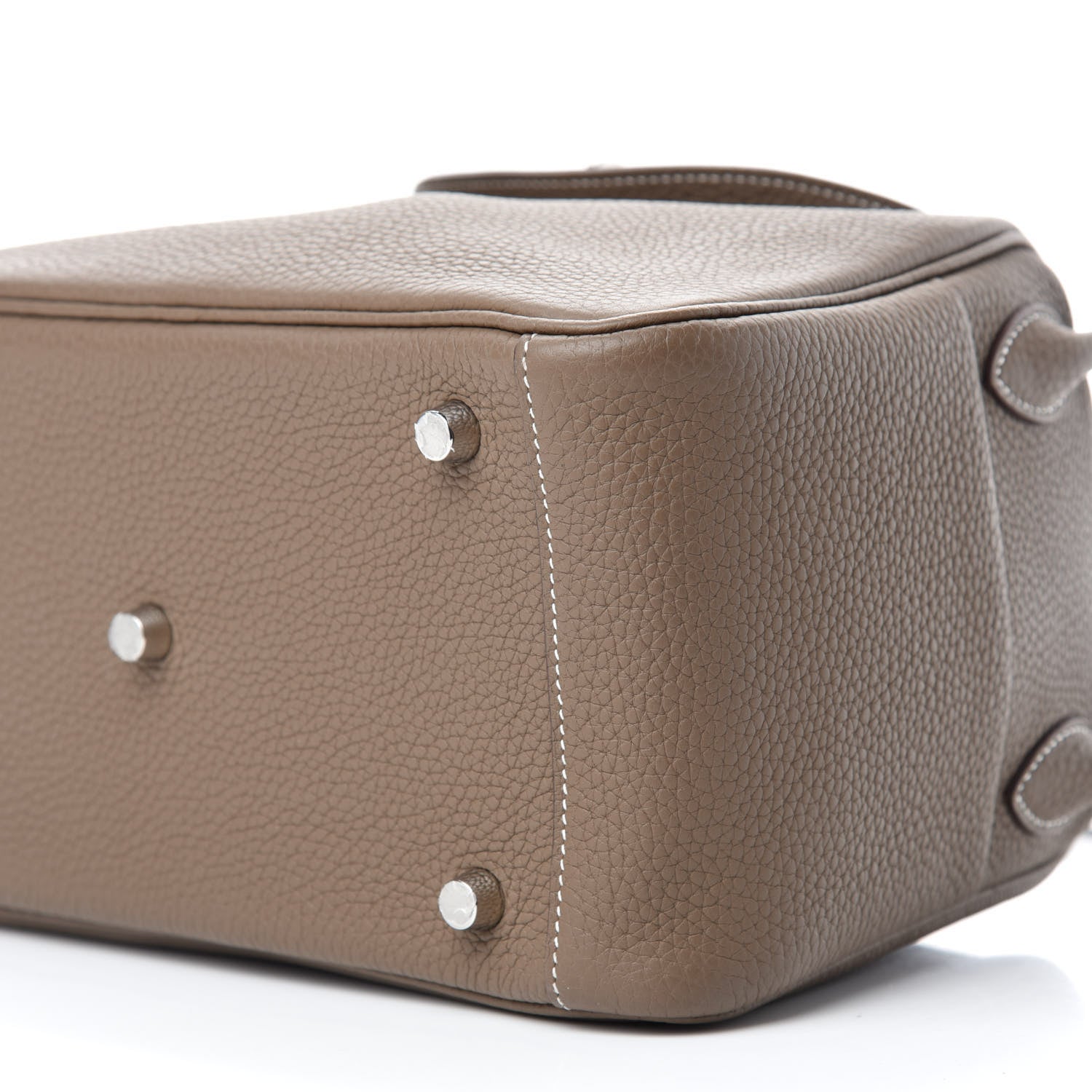 Hermes Taurillon Clemence Lindy 26 Etoupe 7 of 11