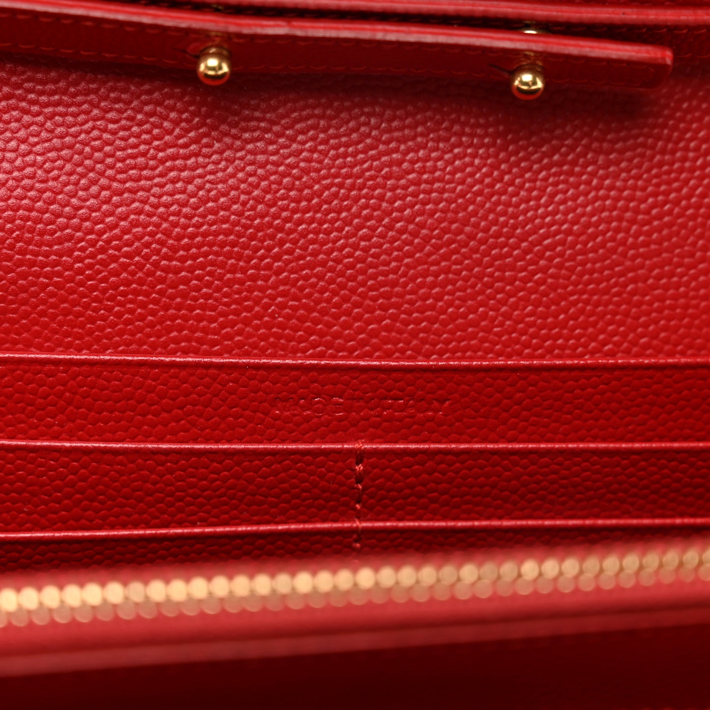 Grain De Poudre Matelasse Chevron Cassandre Chain Wallet New Red