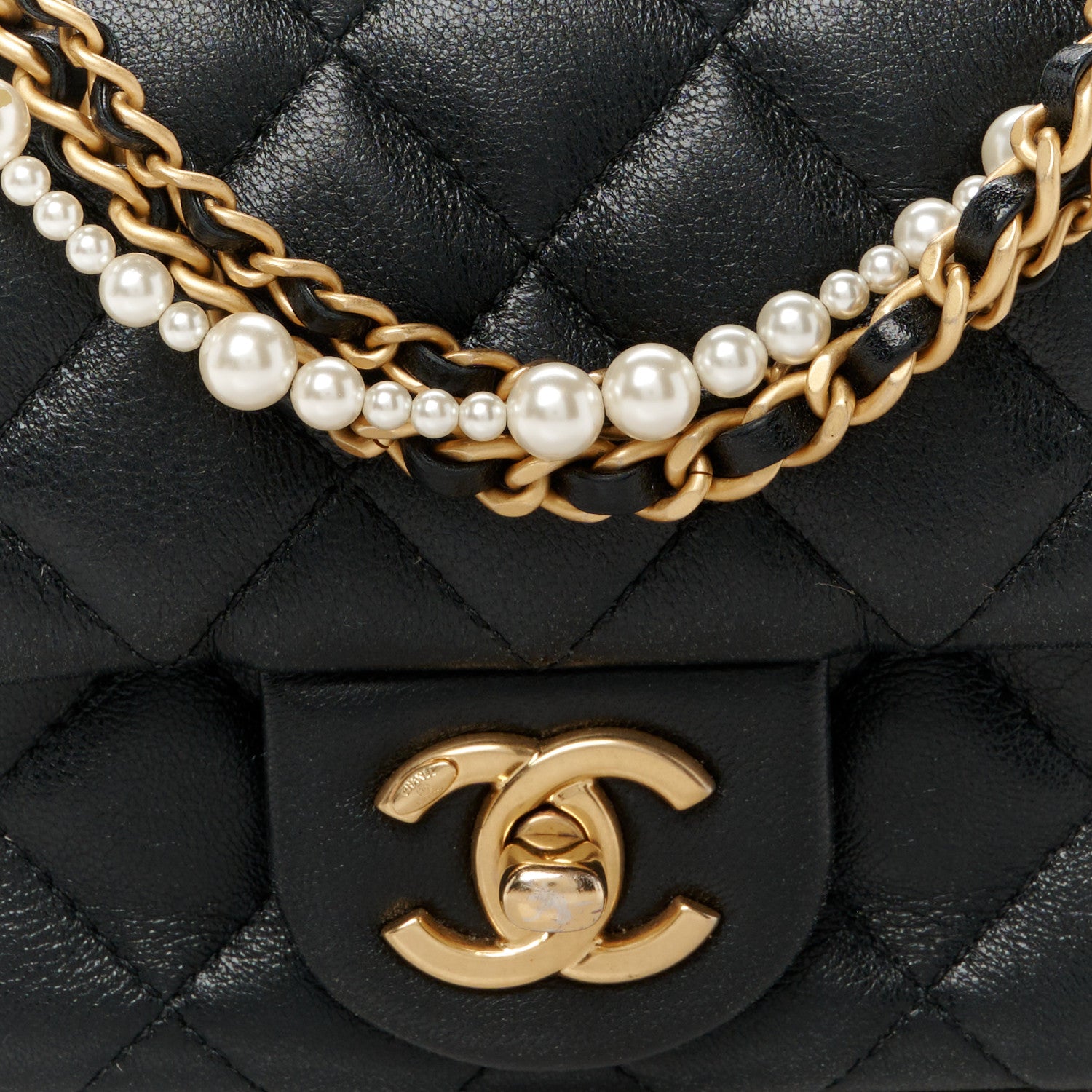 Chanel Shiny Lambskin Quilted Pearl Twist Mini Square Flap Black 9 of 11