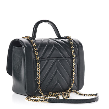 Chanel Calfskin Chevron Quilted Top Handle Flap Green 3 of 11