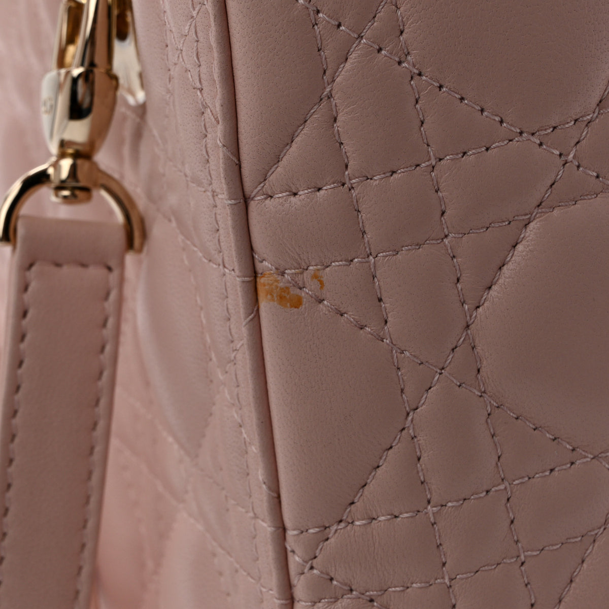 Lambskin Cannage Medium Lady Dior Light Pink