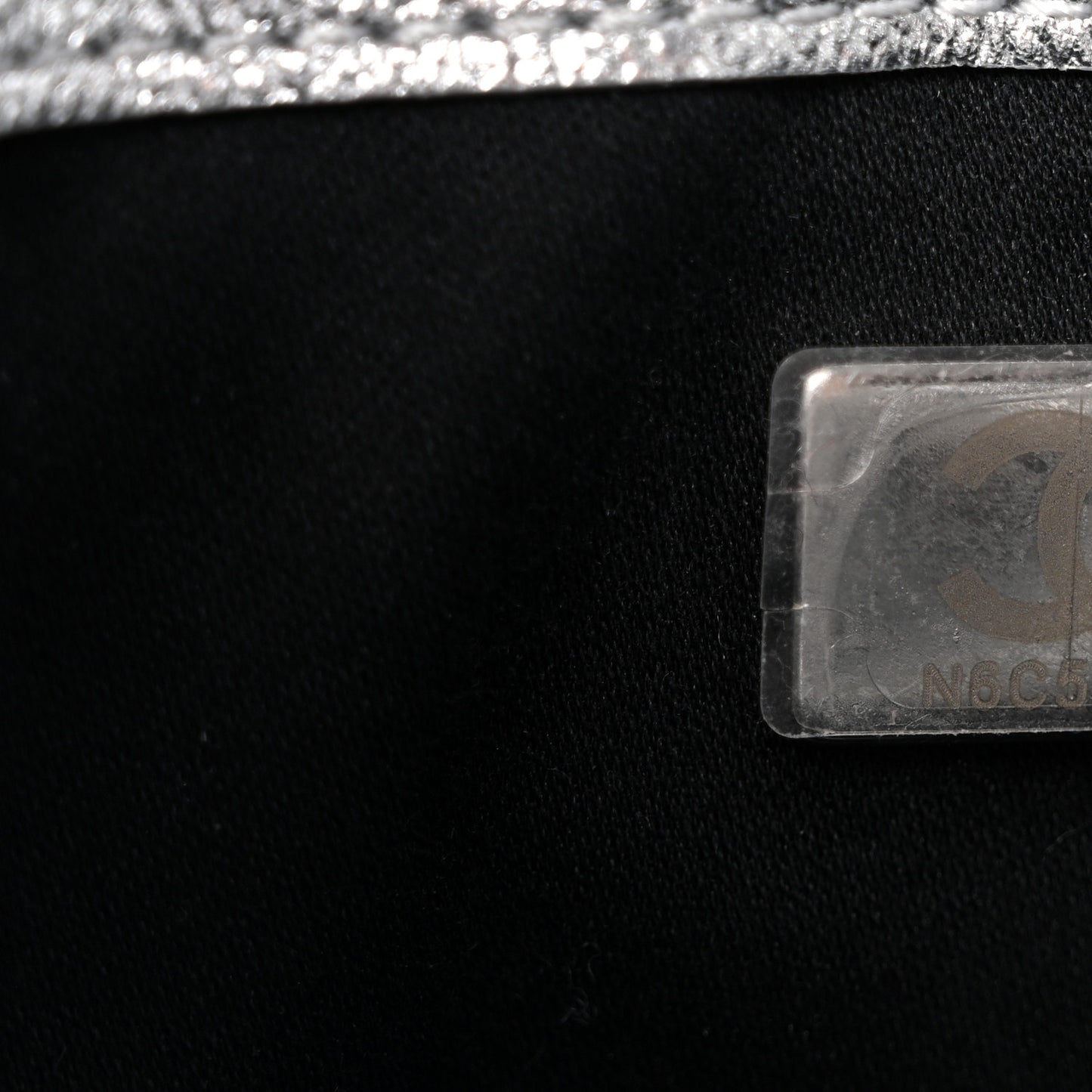 Metallic Caviar Quilted Mini Chanel 25 Handbag Silver