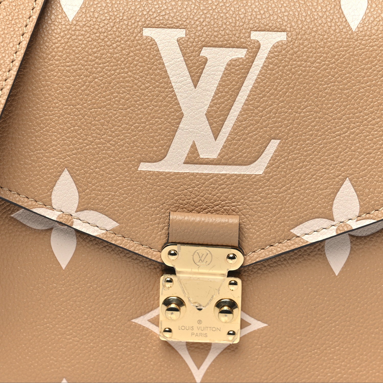 Louis Vuitton Empreinte Monogram Giant Pochette Metis Arizona