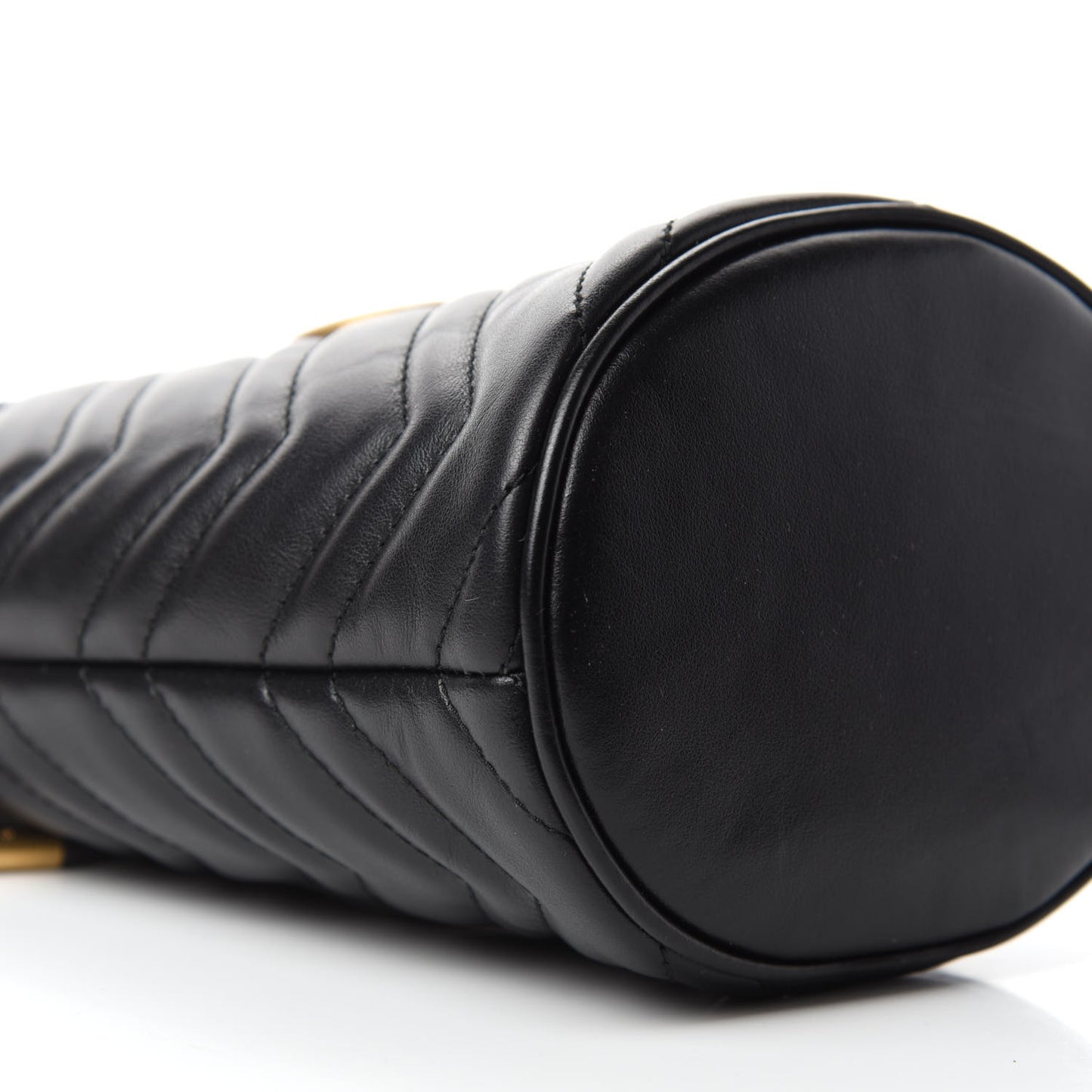 Calfskin Matelasse Mini GG Marmont 2.0 Bucket Bag Black
