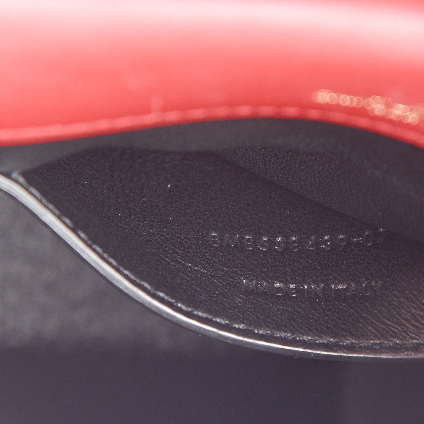 Patent Matelasse Monogram Small Vicky Chain Bag Red