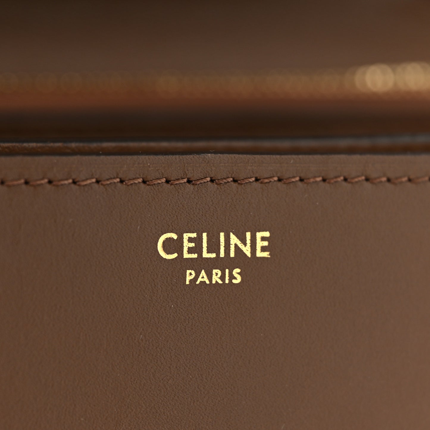 Box Calfskin Medium Classic Box Flap Bag Camel