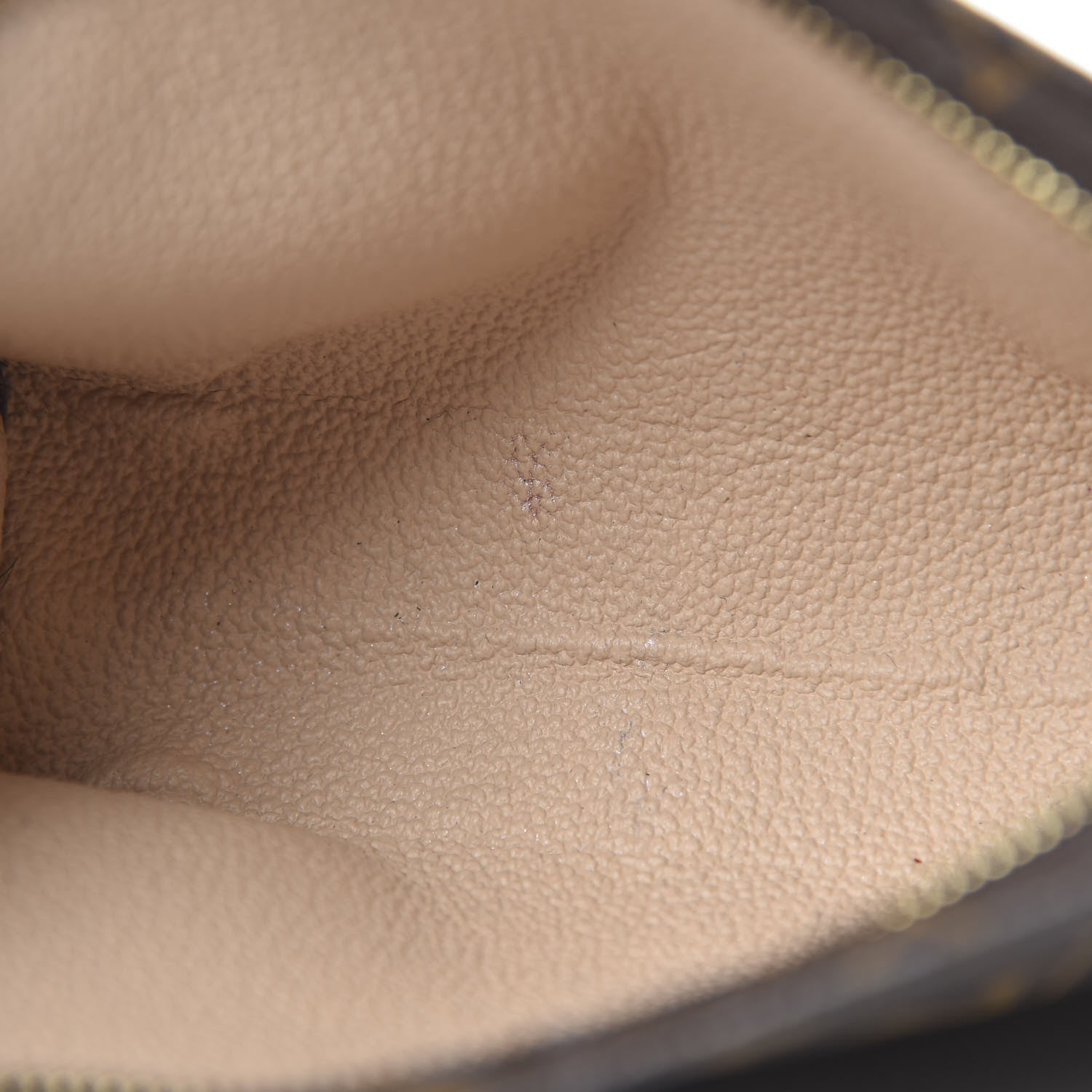 Louis Vuitton Monogram Toiletry Pouch 15 8 of 8