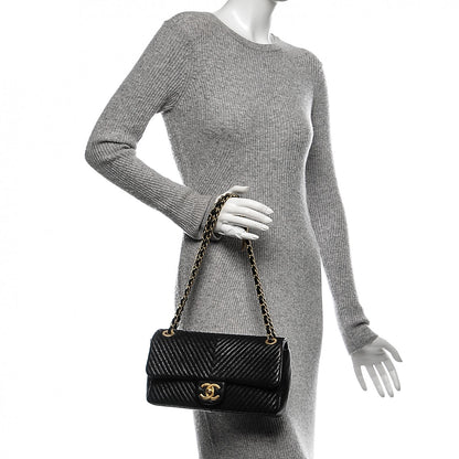 Chanel Wrinkled Lambskin Chevron Quilted Small Flap Black 2 of 7