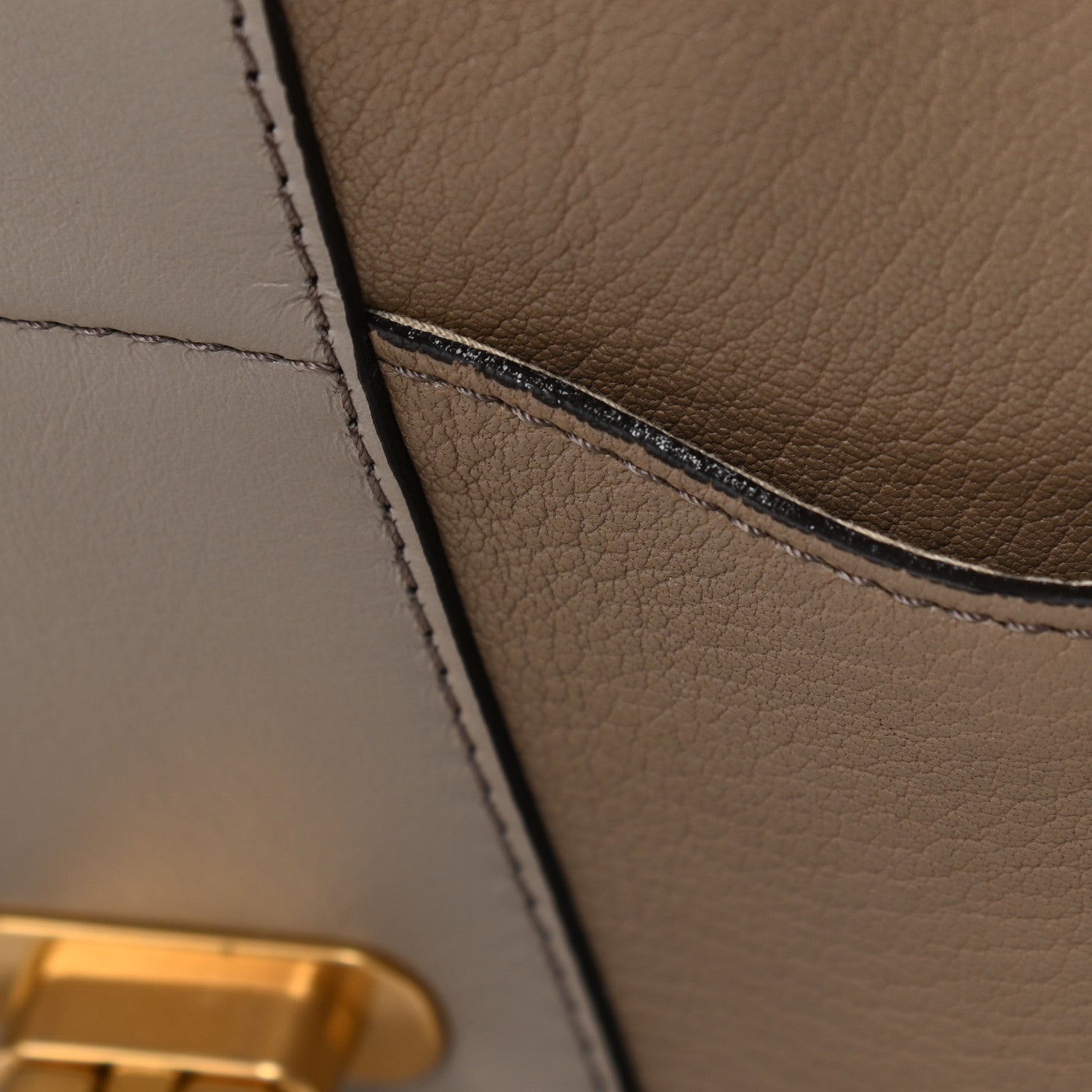 Chloe Grained Lambskin Medium Lexa Shoulder Bag Motty Grey 10 of 11
