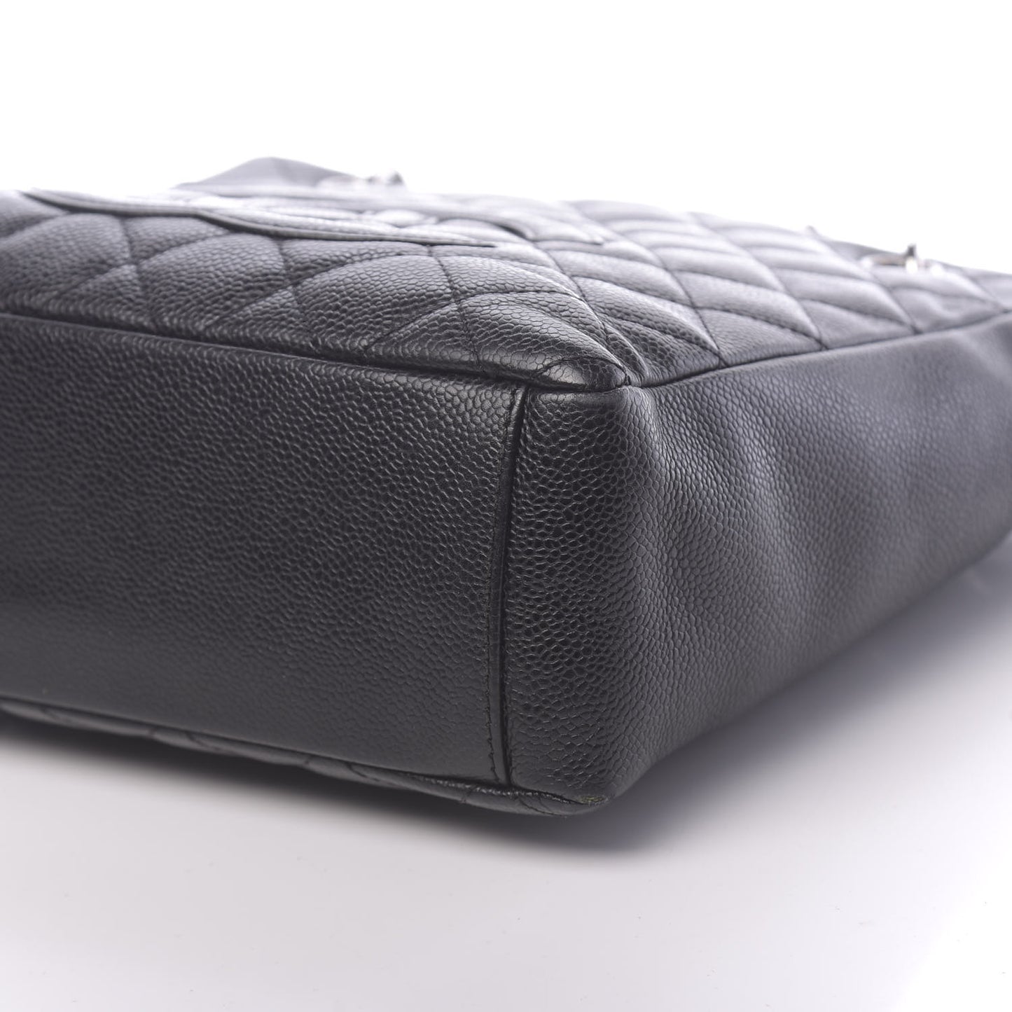 Caviar Quilted Petit Shopping Tote PST Black