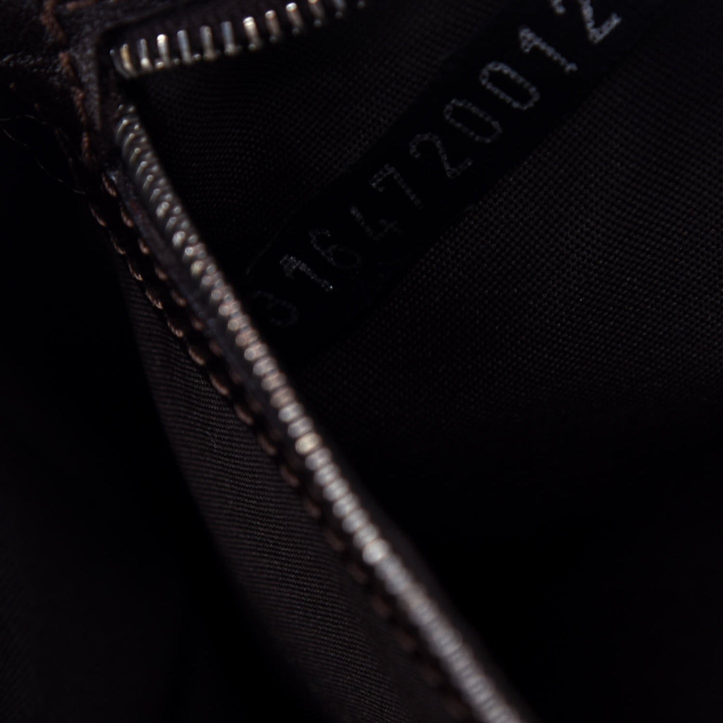 Zucca Top Handle Bag Tobacco
