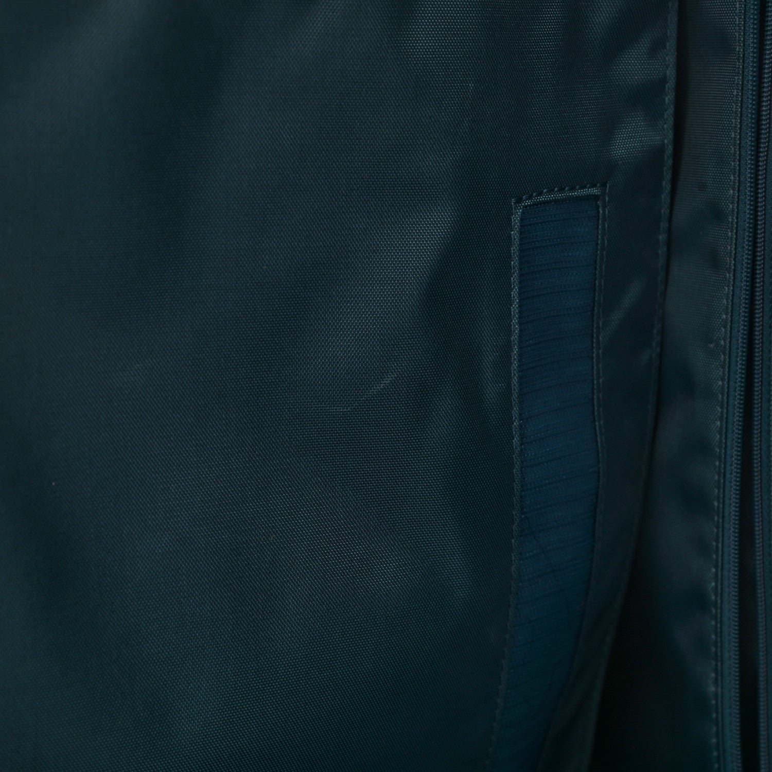 Louis Vuitton Epi Pegase 45 Cyan 14 of 29