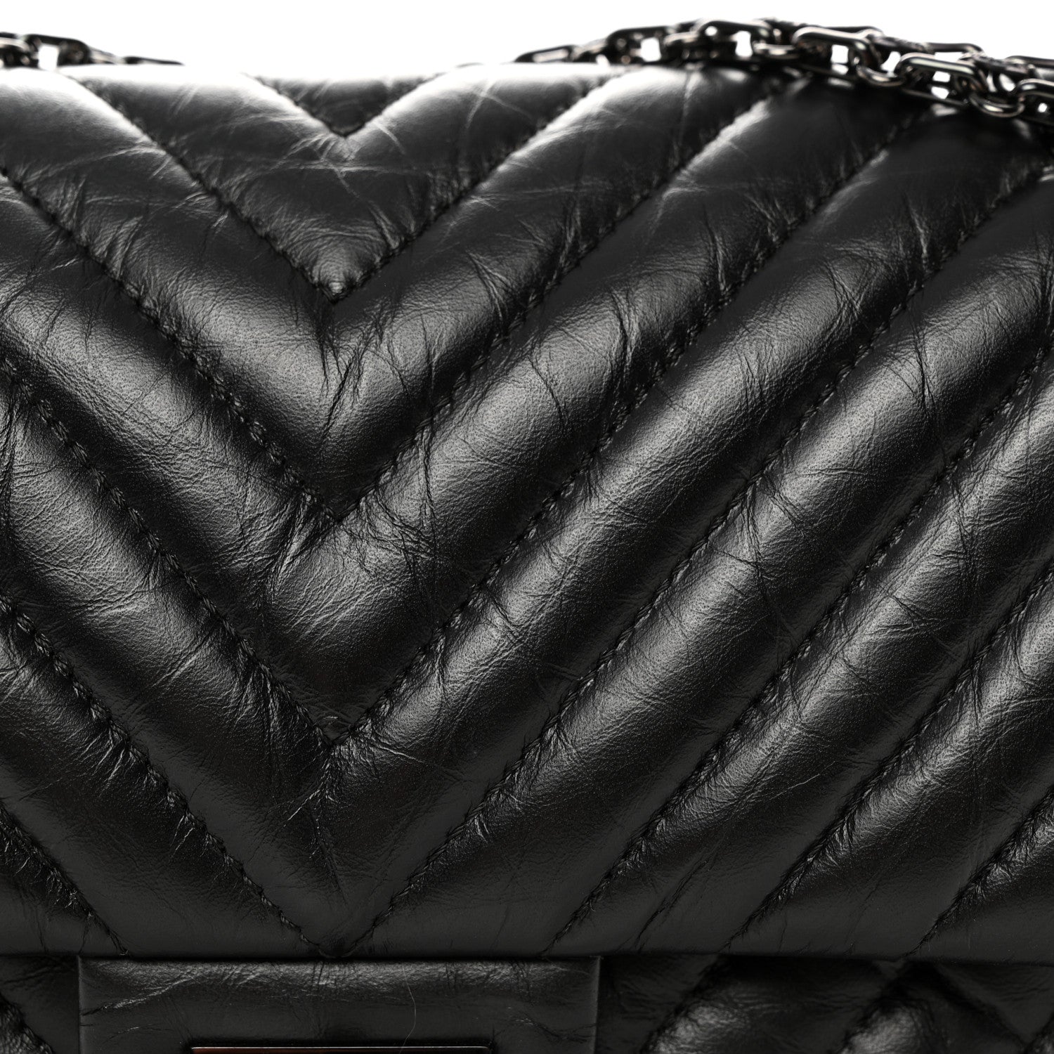 Chanel Aged Calfskin Chevron Quilted 2.55 Reissue 225 Flap So Black 12 of 16