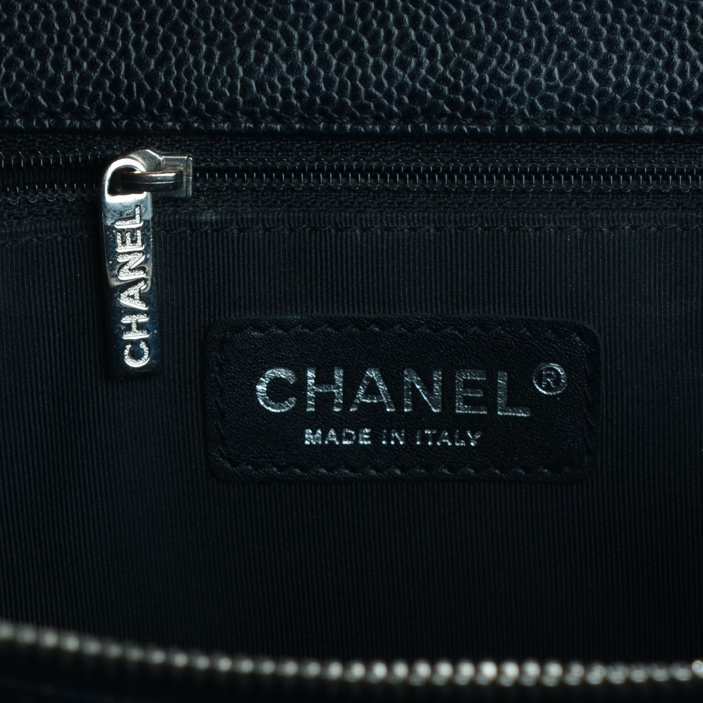 Caviar Quilted Grand Shopping Tote GST Black