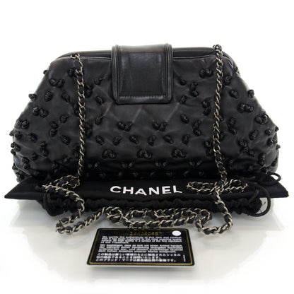 Chanel Lambskin Chic Knot Clutch Bag Black 3 of 10
