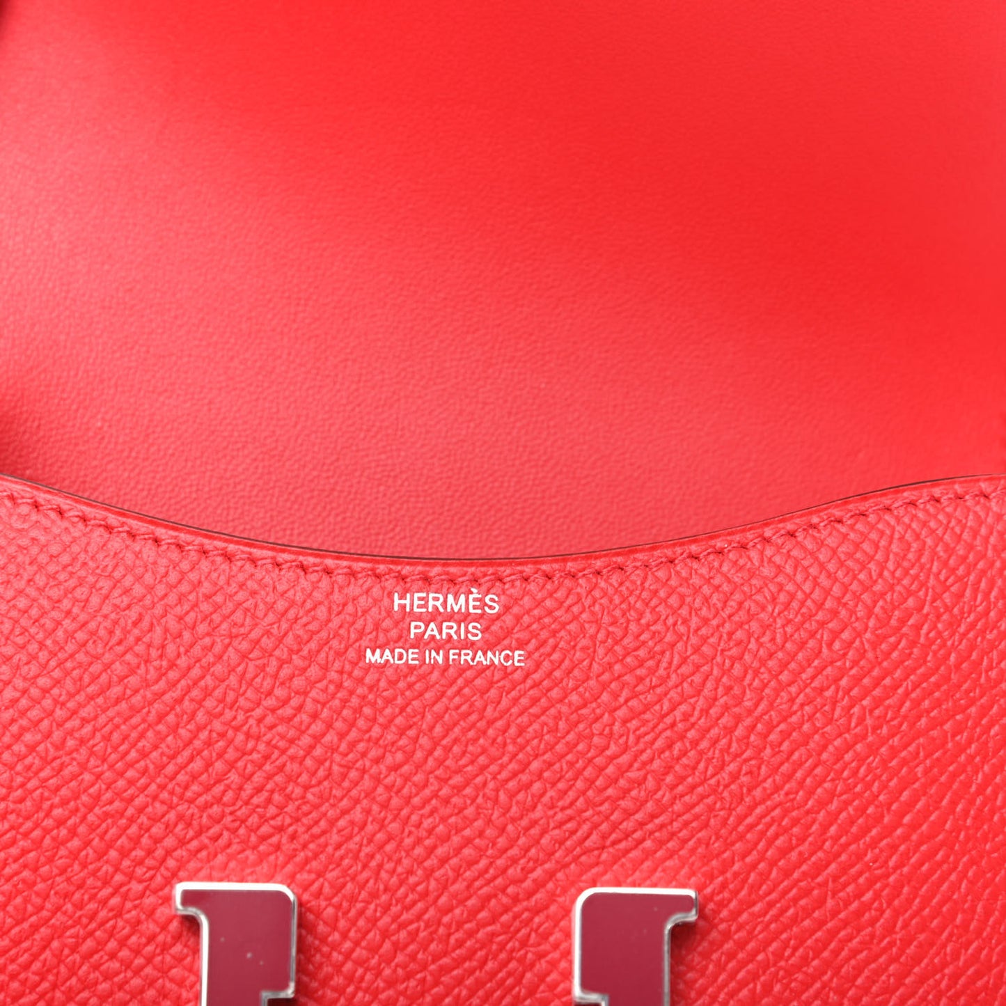 Epsom Enamel Constance Slim Wallet Rouge de Coeur Rubis