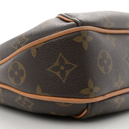 Louis Vuitton Monogram Thames PM 9 of 16