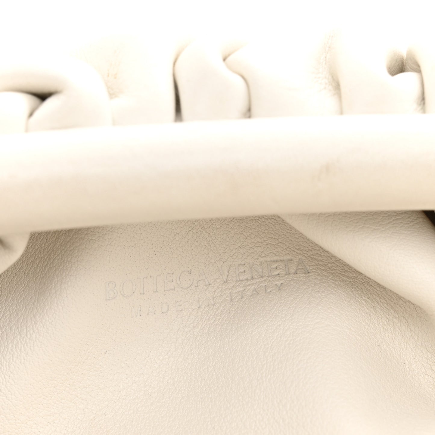 Butter Calfskin The Mini Pouch Plaster