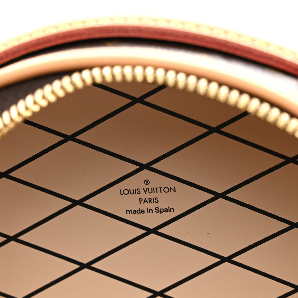 Monogram Mini Boite Chapeau