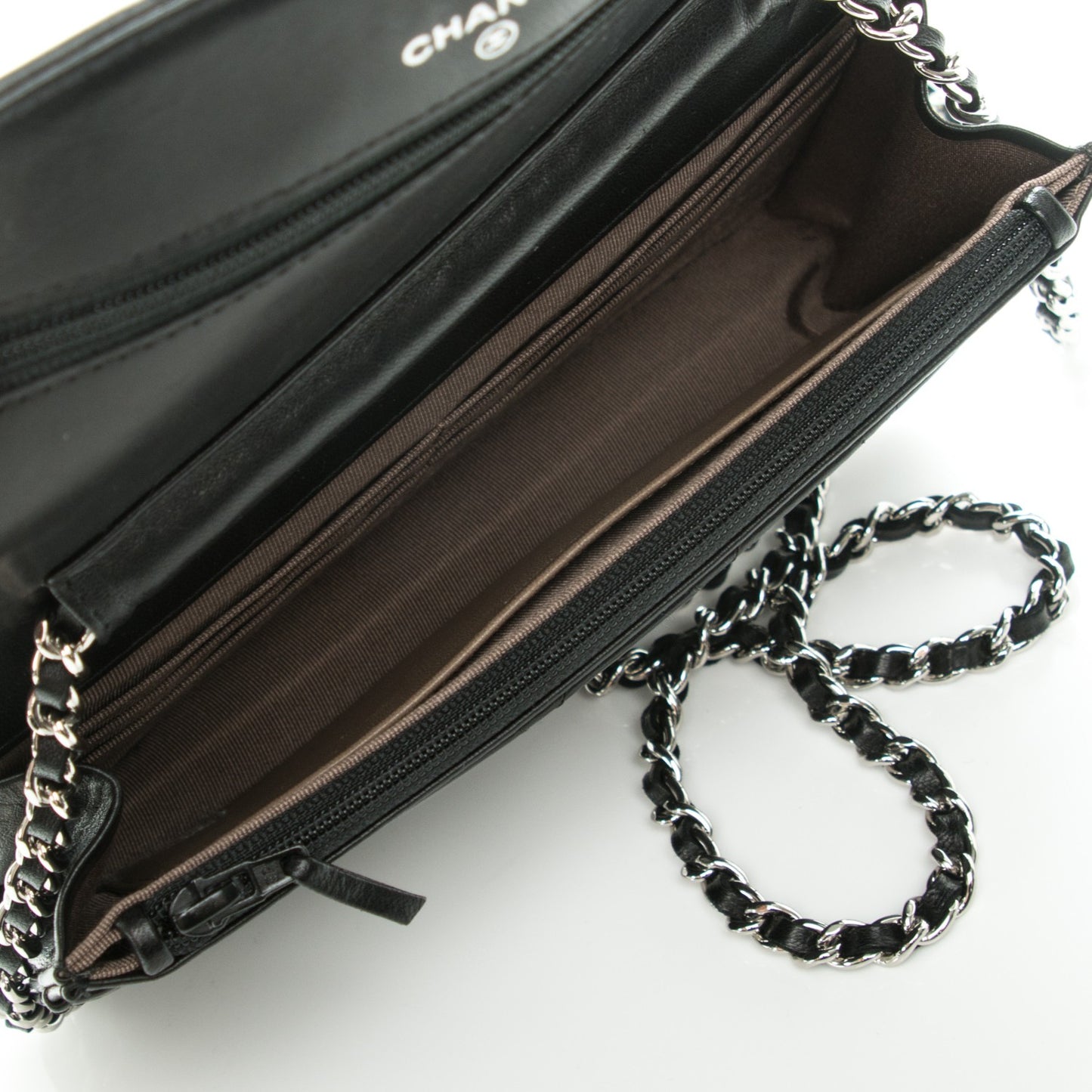Lambskin Quilted Wallet On Chain WOC Black