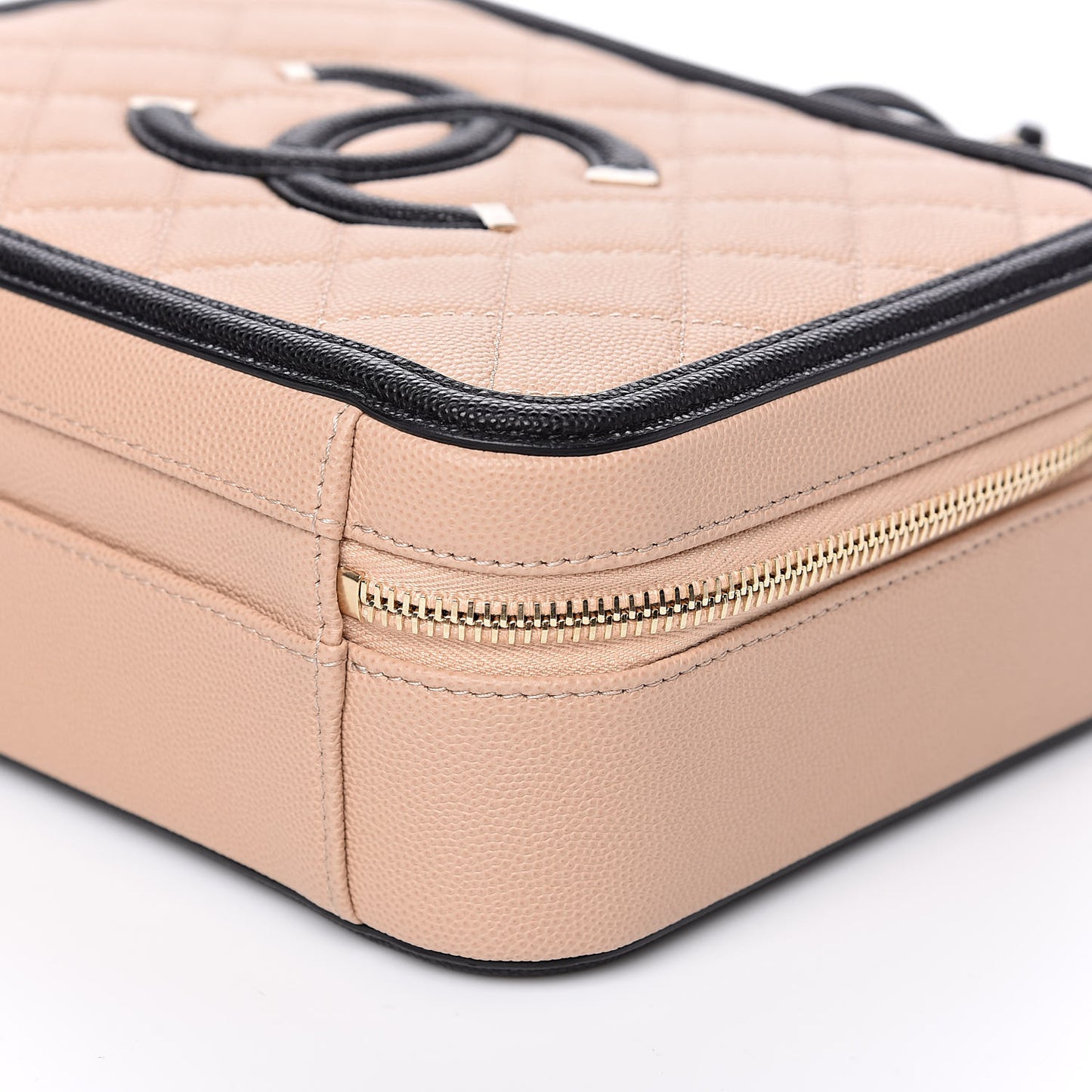 Caviar Quilted Medium CC Filigree Vanity Case Beige Black