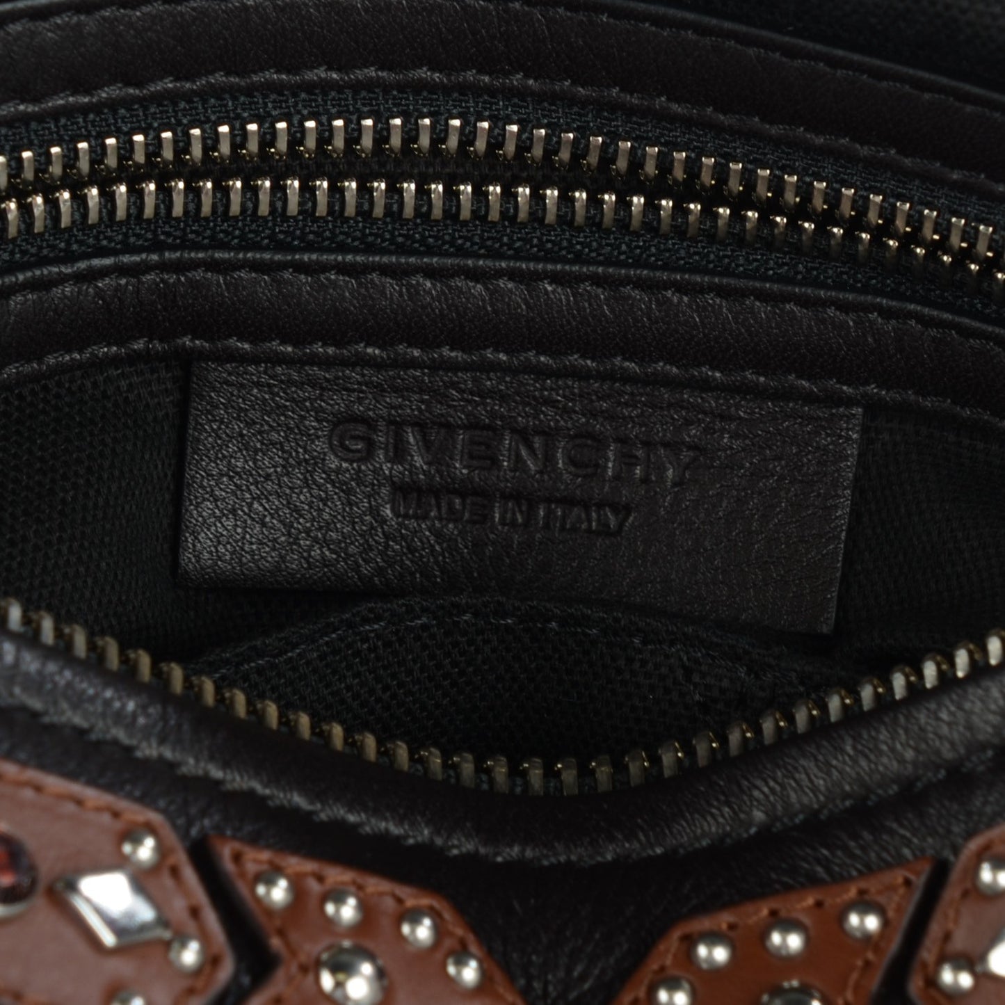 Calfskin Small Studded Pandora Black Brown