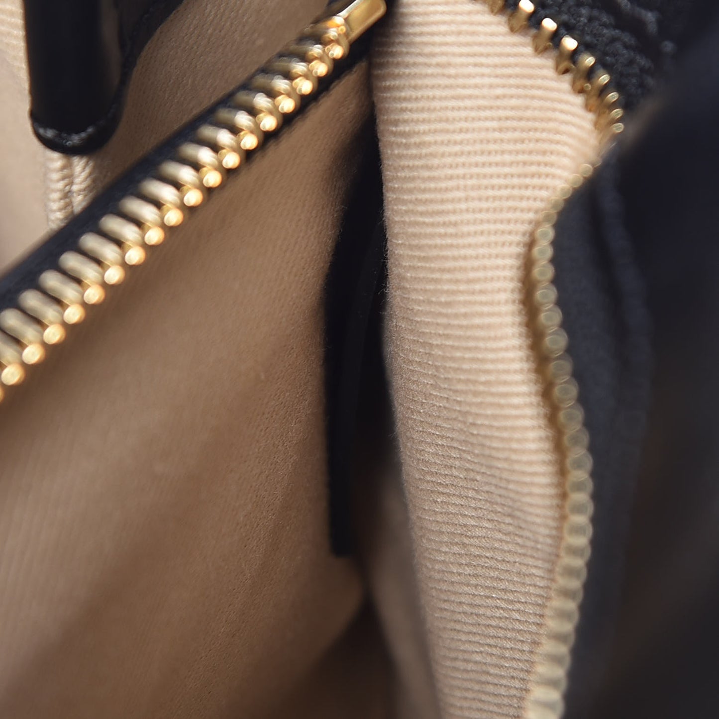 Calfskin Medium C Shoulder Bag Black