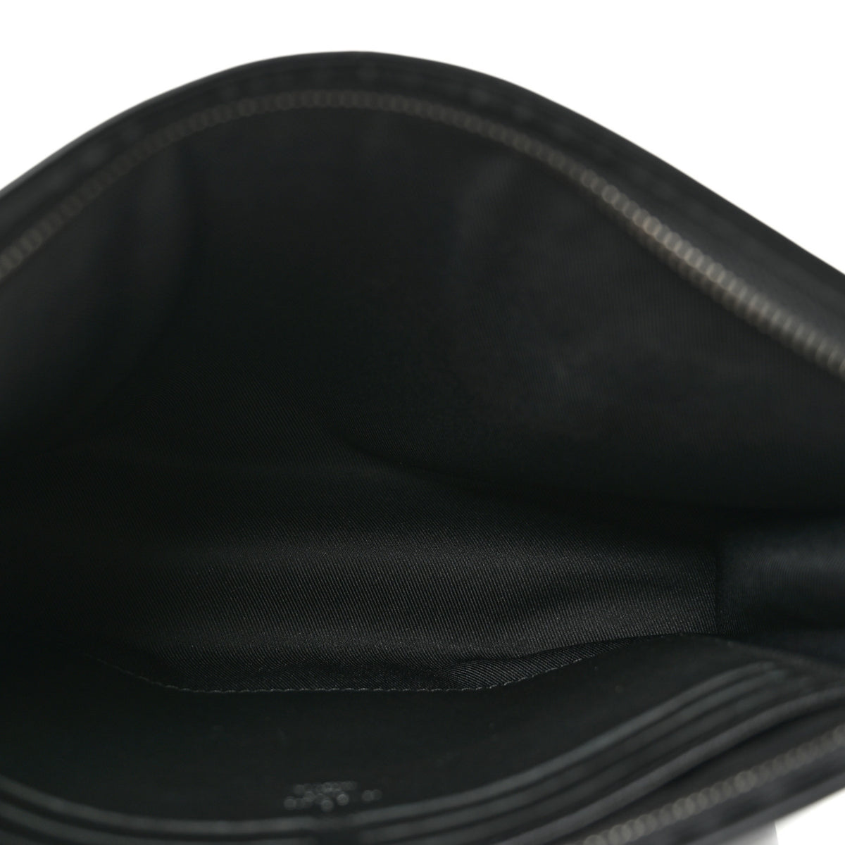 Monogram Eclipse Reverse Pochette Voyage MM