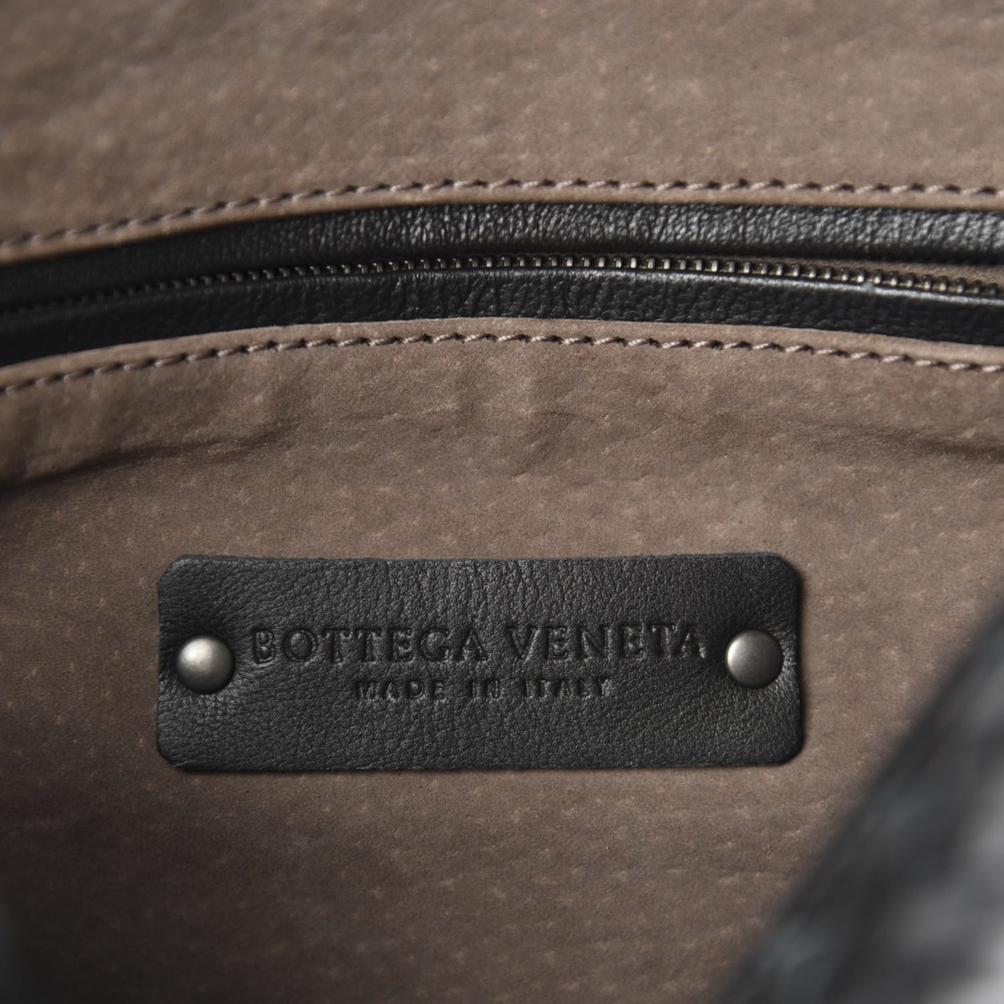 Nappa Intrecciato Nodini Bag Black