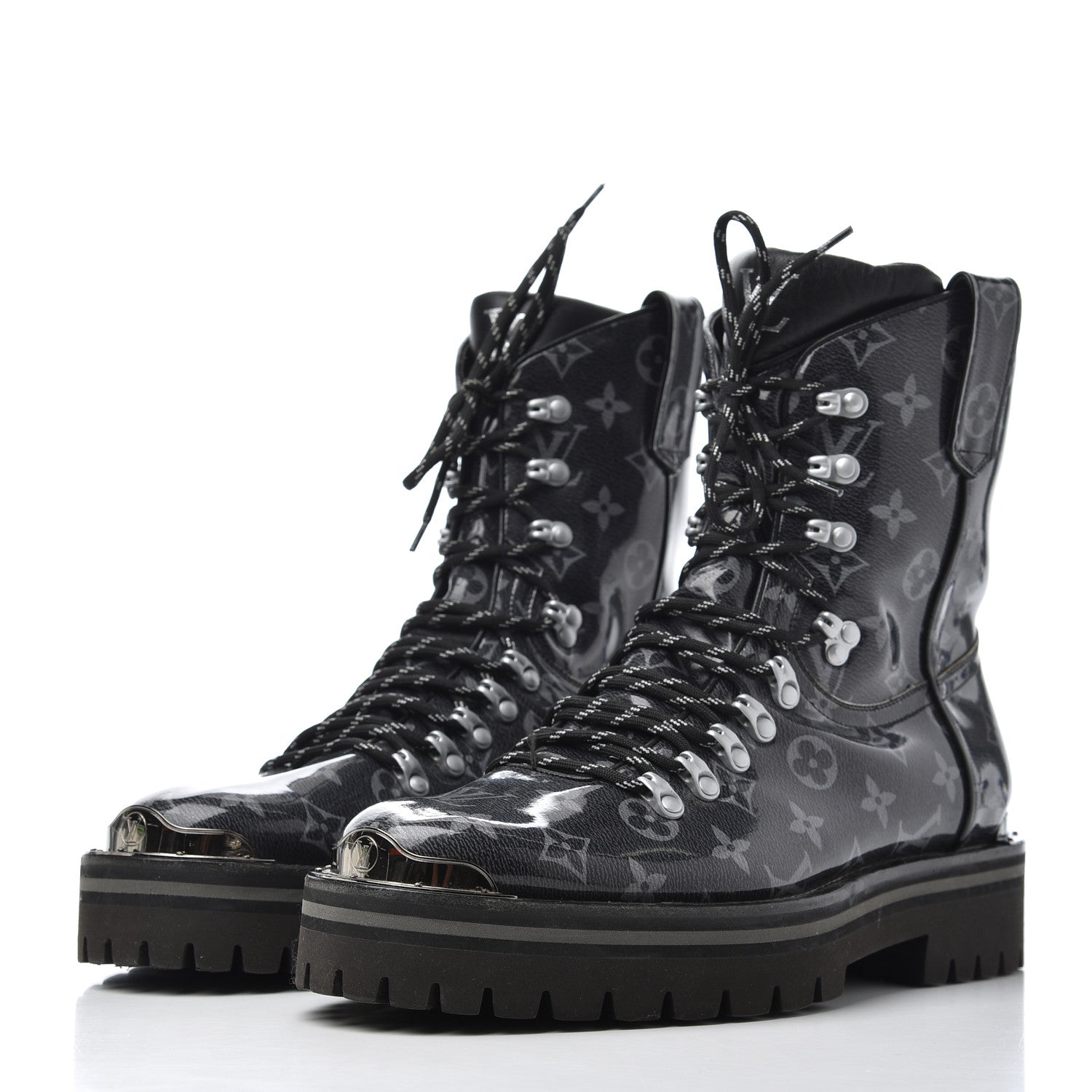 Louis Vuitton Monogram Eclipse Glaze Mens Outland Ankle Boots 9.5 3 of 17